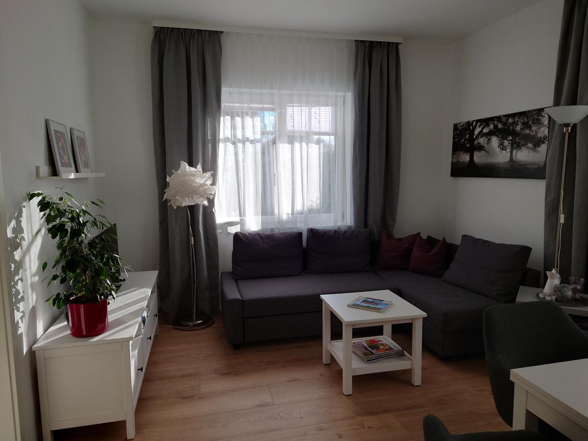 Apartment Auftanken Im Gruenen _ Just4you_b.berlin *